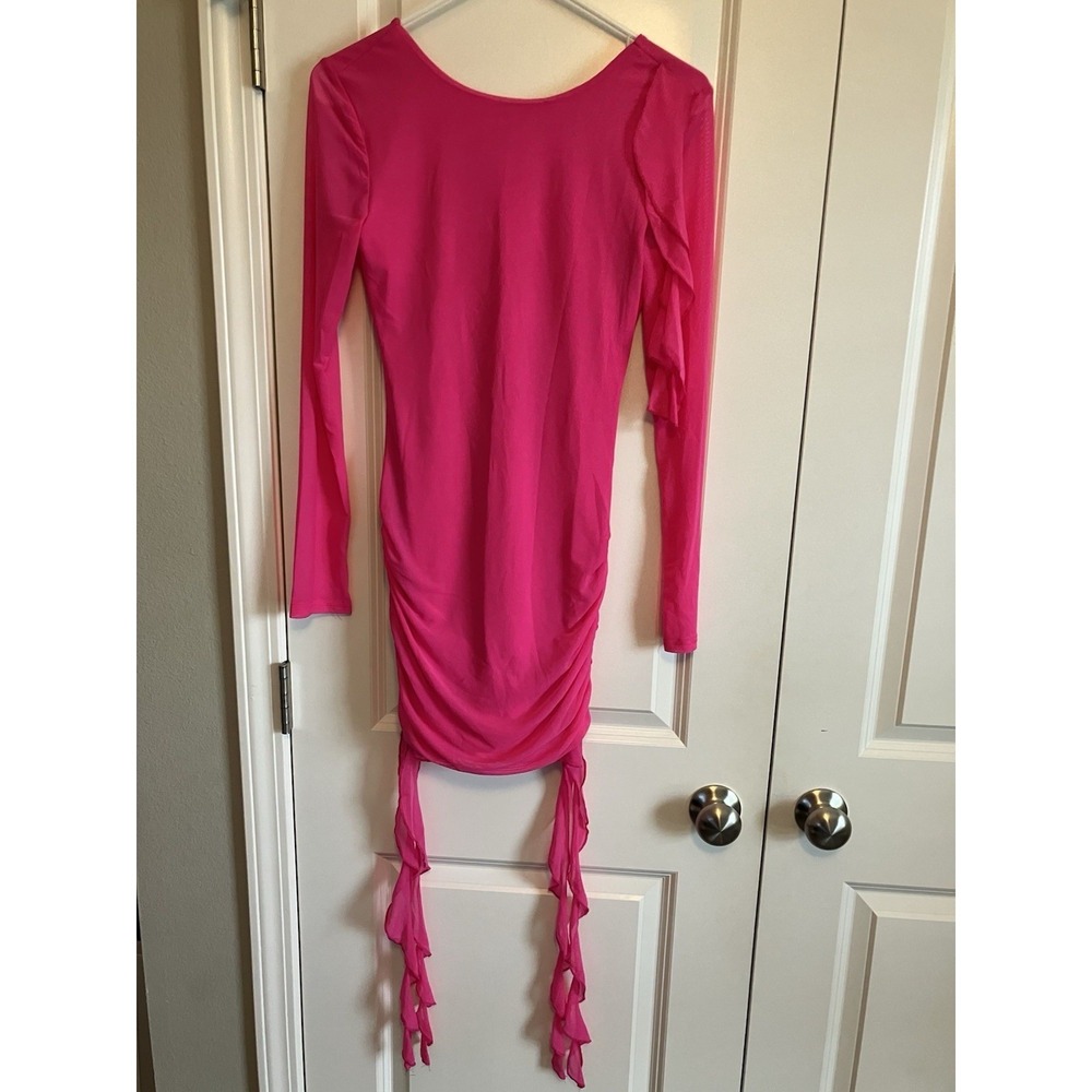 Hyperfire Ruched Dress Women Size M Pink New Mini Long Sleeve Deep Back C412